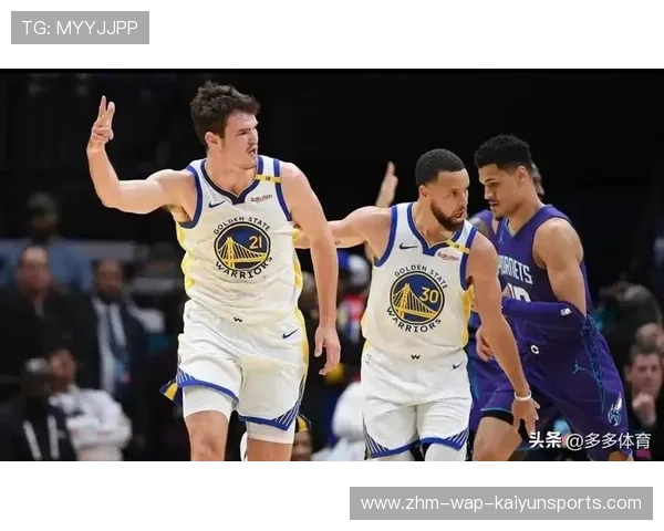 勇士主场战胜太阳，穆迪和库里成为得分机器，勇士新秀穆迪身高