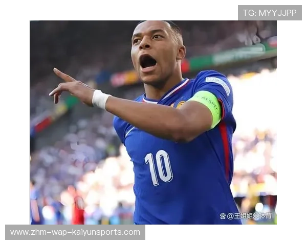 欧冠姆巴佩人缝突破单刀冷静推射扩大比分